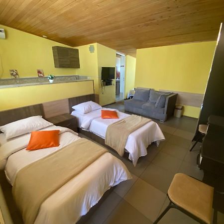 Park Hotel Tbilisi Buitenkant foto