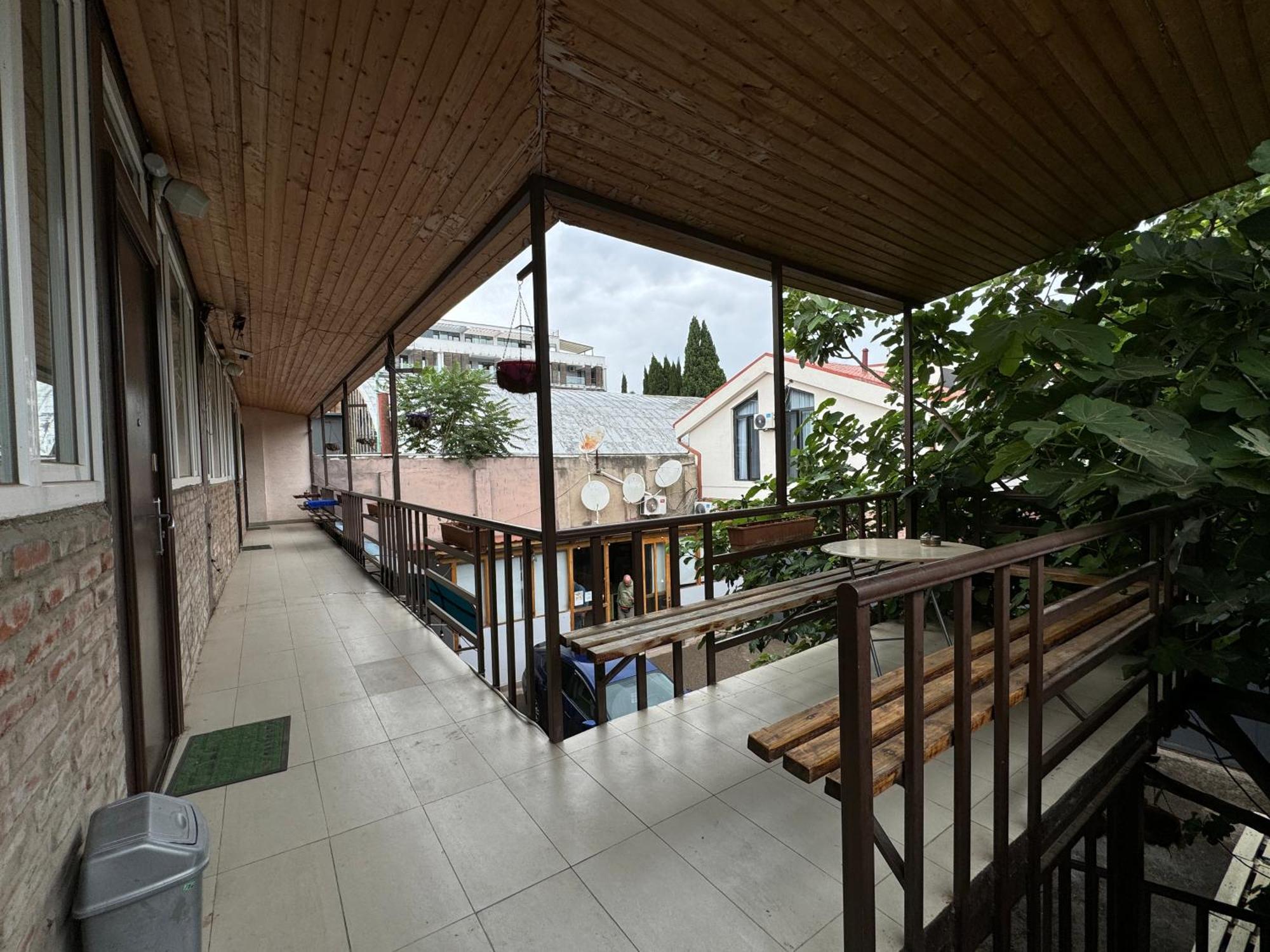 Park Hotel Tbilisi Buitenkant foto